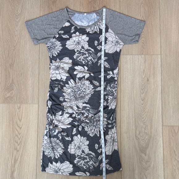 PinkBlush Floral Gray Raglan Short Sleeve Maternity T-Shirt Bodycon Midi Dress - Picture 7 of 9